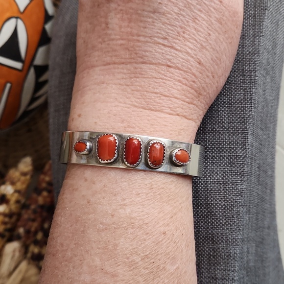 Vintage Native American Navajo Red and Orange Spiny Oyster Shell Bracelet ❤️🧡 - Picture 8 of 12